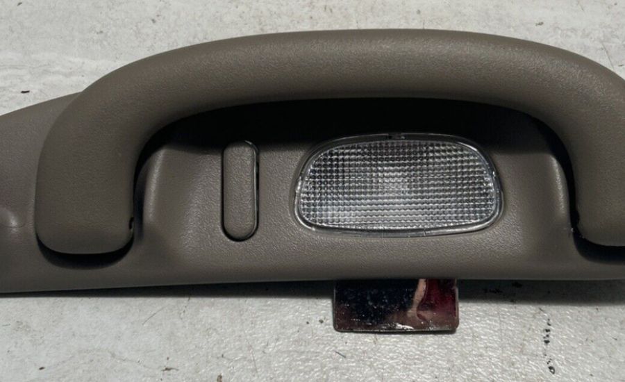 2004 Buick Park Avenue Passenger Interior Grab Handle Doesnt Retract